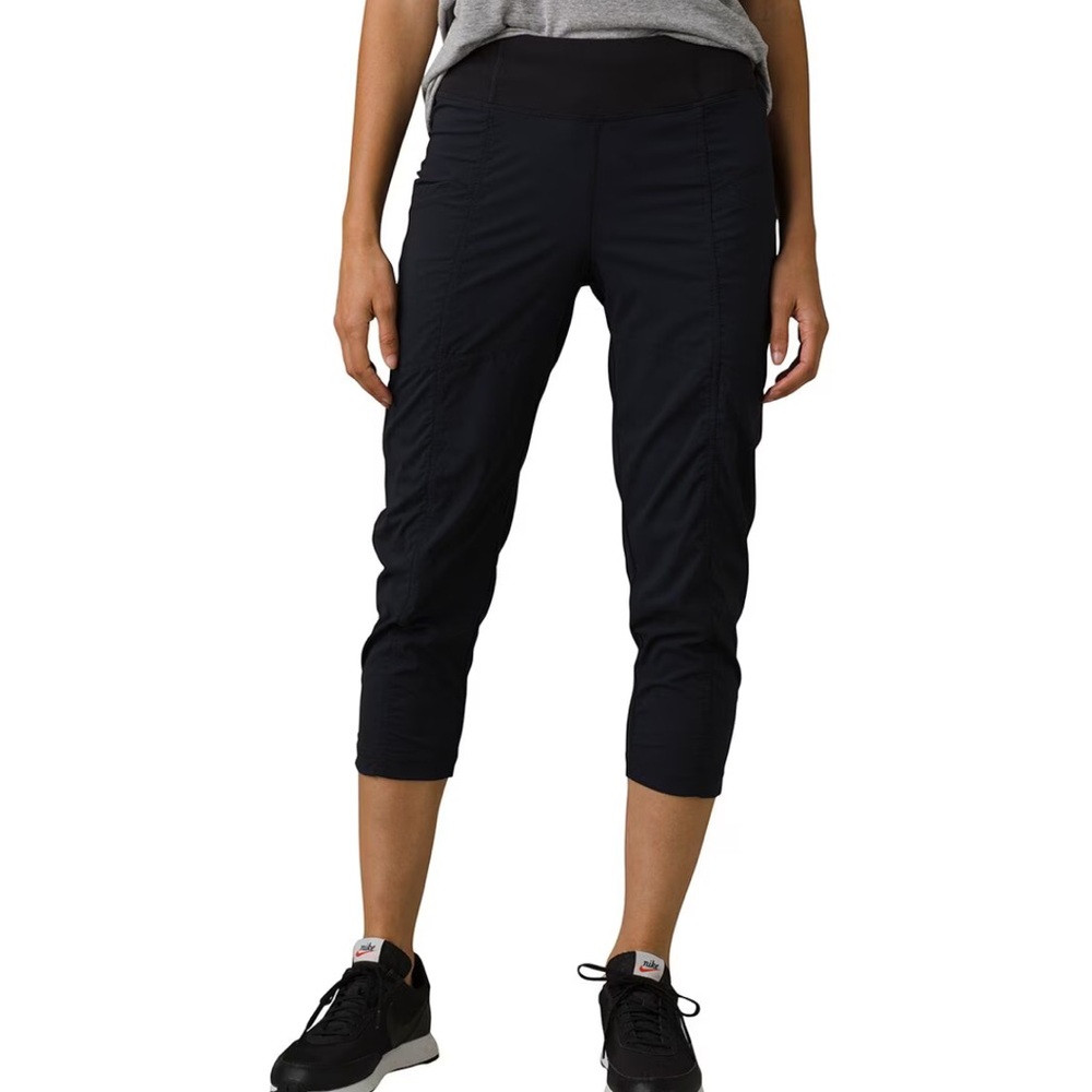 Prana Koen Capri - Women's Black. Size M